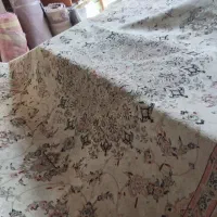 فرش ۹متری ۷۰۰شانه چند لکه سوختگی