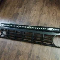 جلو پنجره اصلی پاترول ولایت بار قوی