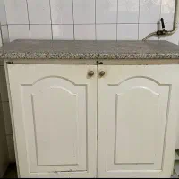 کابینت فلزی  و سنگ گرانیت