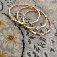 النگو طلا روس