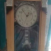 ساعت دیواری سالم
