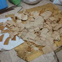 نان خشک تمیز سالم