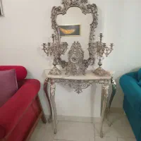 آینه وشمعدون وکنسول