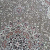 سلام.. دو تخته فرش ۱۲ متری ب فروش میرسد