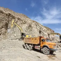 راننده بنز ده چرخ برای معدن