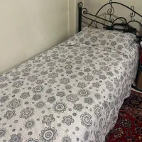 تخت خواب یک نفره و تشک (فروژه)