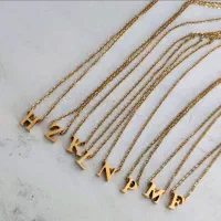 گردنبند حروف رنگ ثابت