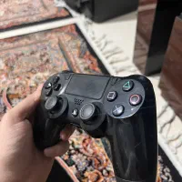 دسته PS4 اصلی سونی (DualShock 4) سالم و تمیز