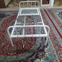 تخت خواب فلزی