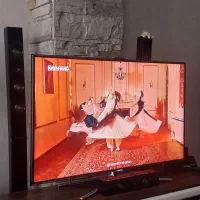 ۴۶اینچ