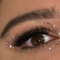 مدل برای کاشت و اکستنشن مژه