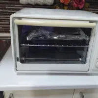 توستر آپریل