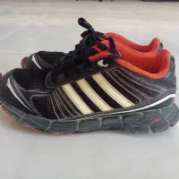 کتونی adidas