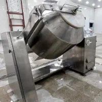 چرخ گوشت. تامبلر فلیکر . شرینگ پک  همبرگر زن بادر