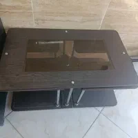 میز همراه چهار عدد عسلی
