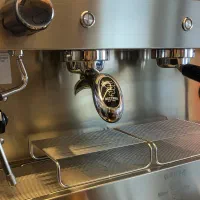 اسپرسو ساز صنعتی بیزرا -آسیاب قهوه یوریکا-میلک شیک