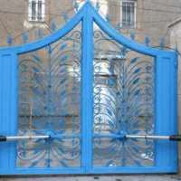 برای بازوبسته کردن درب بایه ریموت فقط جک پارکینگی
