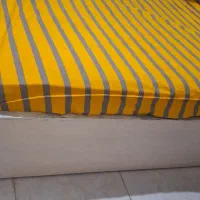 تخت دو نفره