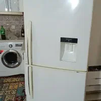 یخچال آیسان سالم