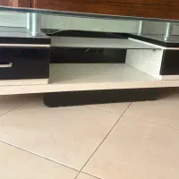 میز تولویزیون
