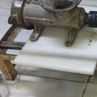 کله چرخ گوشت یا گلویی