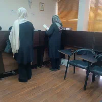 مراقب کودک و مادریار