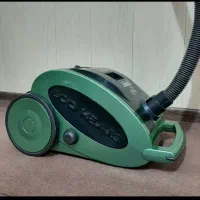 جاروبرقی دلونگی
