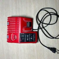 شارژر میلواکی دیوالت هیلتی