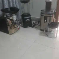 چرخ گوشت و آبمیوه گیری