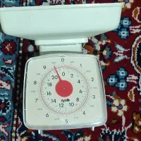 ترازوی خانگی ۱۰ کیلویی