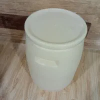 دبه ترشی و سرکه