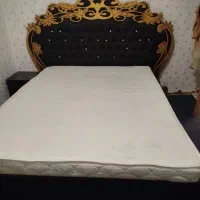 تخت دونفره