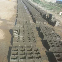 کارگر ماهر بلوک زنی