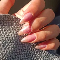 خدمات ناخن و بافتمو بافت مو لیفت ابرو مژه اقتصادی