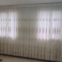 پرده حریر گلدار طلایی