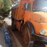 حمل گندم و جو از مزارع کشاورزی