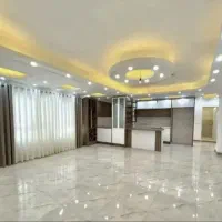 ۶۷متردو خواب /طبقه اول روبه نما/پارکینگ سندی