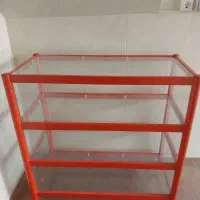 ویترین فلزی
