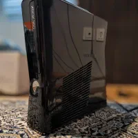 Xbox 360 slim به همراه کینکت و دو دسته در حد نو