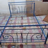تخت دو نفره فلزی