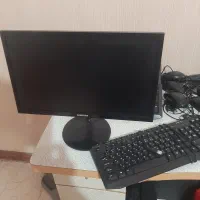 کامپیوتر رو میزی