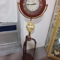 ساعت ایستاده