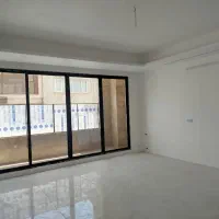 آپارتمان-دو-واحدی-نقشه-مربع-تمیز-نما-رومی