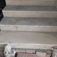 به یک کارگر ساده نیازمندم