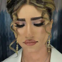 اموزش و خدمات میکاپ