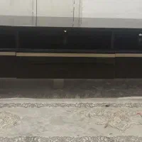 میز ال ای دی در حد نو استفاده نشده