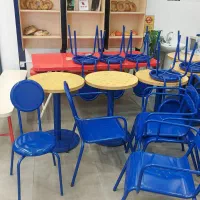 میز صندلی و کابینت کافه