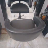 فروش لوازم ارایشگاهی. اینه ودکور درحد نو