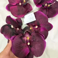 تعدادی سر گل مصنوعی