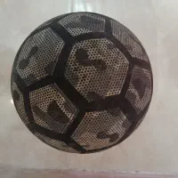توپ مشکی تازه